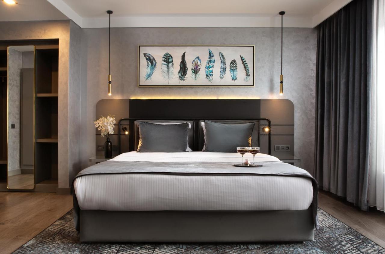 Hotel The Wings Neva 4*